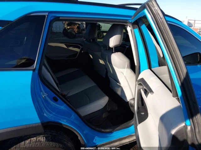 Toyota Rav4 HYBRID XLE PREMIUM - автомобили, коли, обяви за нови и употребявани 6