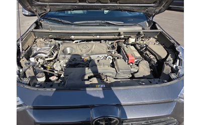 Toyota Rav4 XLE Premium - автомобили, коли, обяви за нови и употребявани 10