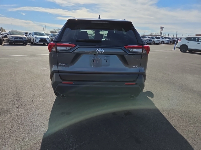 Toyota Rav4 XLE Premium - автомобили, коли, обяви за нови и употребявани 4