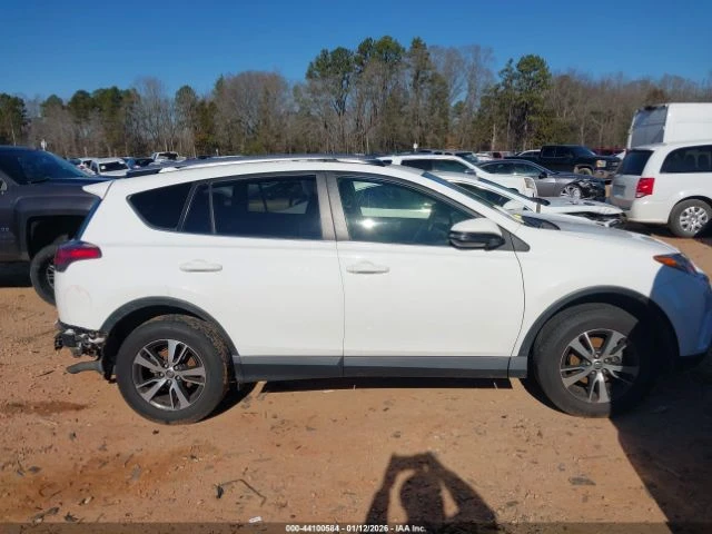 Toyota Rav4 - автомобили, коли, обяви за нови и употребявани 12