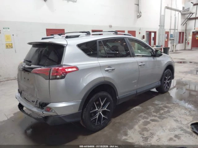 Toyota Rav4 SE - автомобили, коли, обяви за нови и употребявани 4
