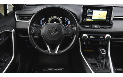 Toyota Rav4 2.5 Hybrid Black Edition Automatic - автомобили, коли, обяви за нови и употребявани 8