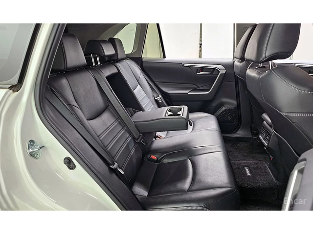 Toyota Rav4 КОЖА* 4 ПОДГРЕВА* ПАНОРАМА* ДВА КЛЮЧА - автомобили, коли, обяви за нови и употребявани 11