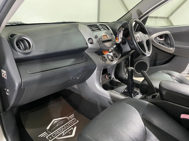 Toyota Rav4 - автомобили, коли, обяви за нови и употребявани 8