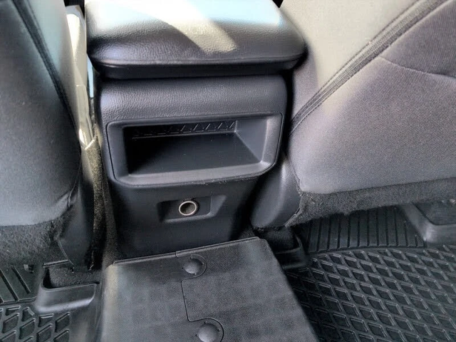 Toyota Rav4 * АвтоКредит * (ЦЕНА ДО БГ) - автомобили, коли, обяви за нови и употребявани 16