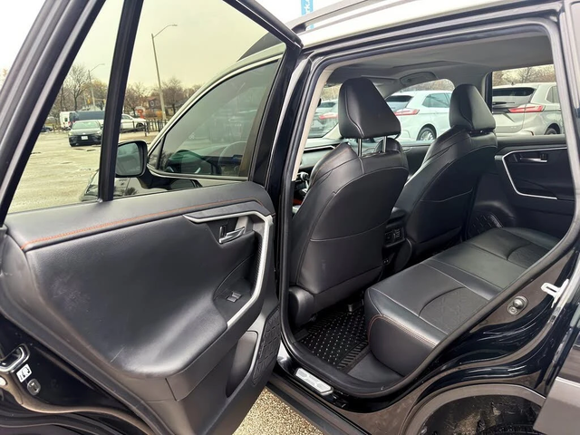 Toyota Rav4 Trail* AWD* АвтоКредит* (ЦЕНА ДО БГ) - автомобили, коли, обяви за нови и употребявани 13