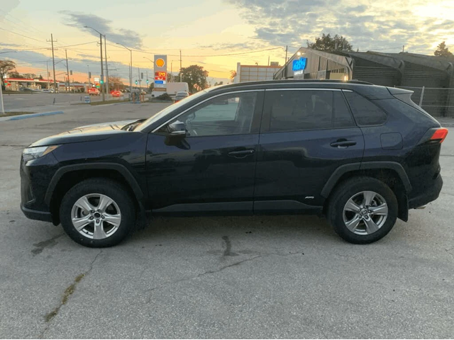 Toyota Rav4 Hybrid* XLE* AWD* АвтоКредит* (ЦЕНА ДО БГ) - автомобили, коли, обяви за нови и употребявани 5