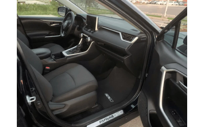 Toyota Rav4 Hybrid* XLE* AWD* АвтоКредит* (ЦЕНА ДО БГ) - автомобили, коли, обяви за нови и употребявани 8