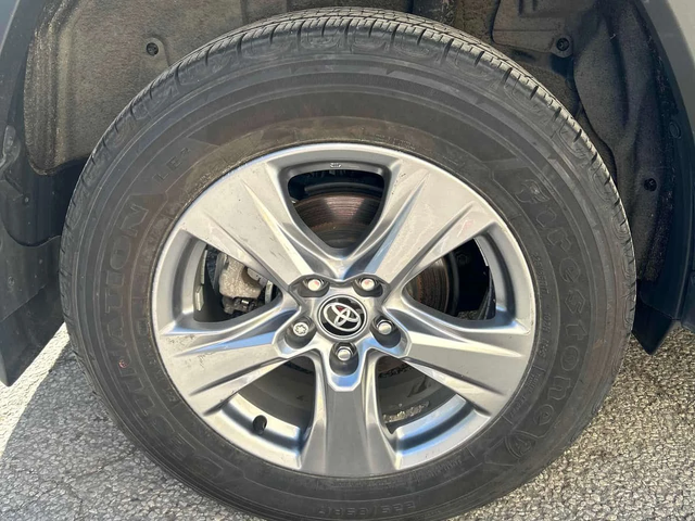 Toyota Rav4 * Hybrid XLE * CARFAX * ПОДГРЕВ * ШИБИДАХ * - автомобили, коли, обяви за нови и употребявани 6