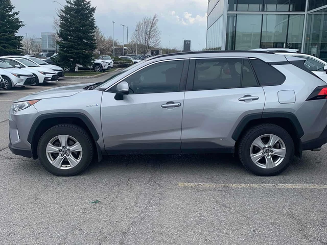 Toyota Rav4 * Hybrid XLE * ОТ ПРЕДСТАВИТЕЛСТВО НА TOYOTA - автомобили, коли, обяви за нови и употребявани 2