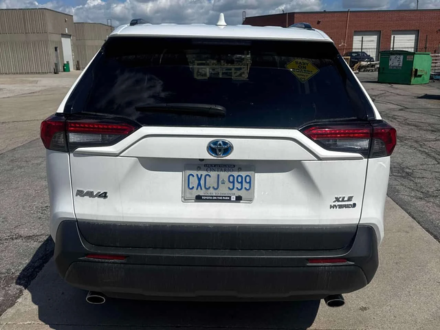 Toyota Rav4 * Hybrid XLE * CARFAX * 2 КЛЮЧА * KEYLESS * - автомобили, коли, обяви за нови и употребявани 3