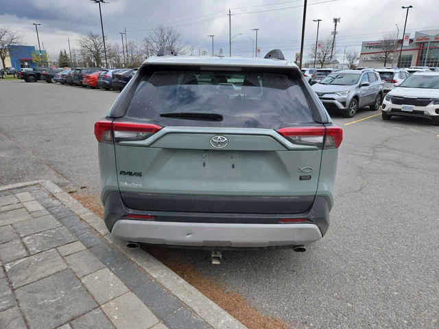 Toyota Rav4 * Trail * ОБДУХВАНЕ * КОМПЛЕКТ ГУМИ * PANO - автомобили, коли, обяви за нови и употребявани 3