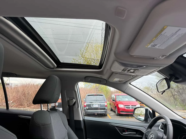Toyota Rav4 * XLE AWD * CARFAX * 2 КЛЮЧА * ШИБИДАХ * ПОДГРЕВИ - автомобили, коли, обяви за нови и употребявани 6