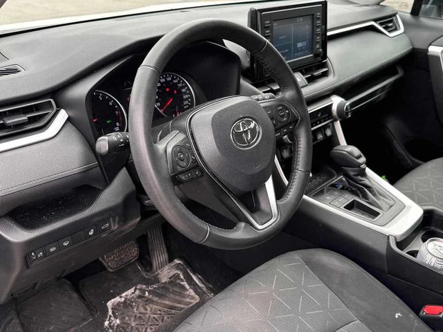 Toyota Rav4 * XLE * CARFAX * 2 КЛЮЧА * KEYLESS * ПАНО - автомобили, коли, обяви за нови и употребявани 4