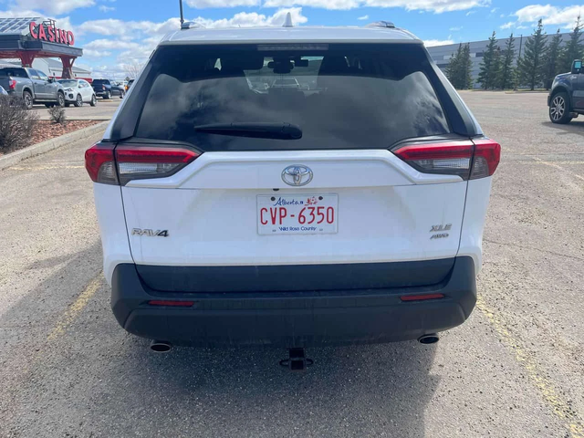 Toyota Rav4 XLE AWD * ПОДГРЕВ НА ВОЛАНА/СЕДАЛКИ* ПАНОРАМА* - автомобили, коли, обяви за нови и употребявани 4