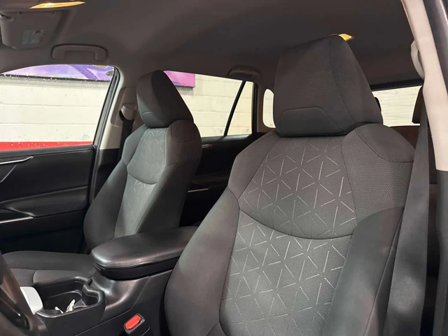 Toyota Rav4 * LE * 2 КЛЮЧА* ПОДГРЕВ* KEYLESS* - автомобили, коли, обяви за нови и употребявани 15
