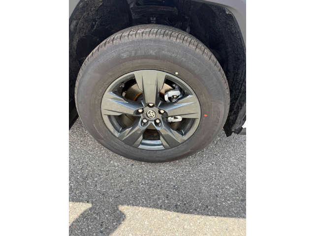 Toyota Rav4 LE AWD / CAMERA / ПОДГРЕВИ - автомобили, коли, обяви за нови и употребявани 6