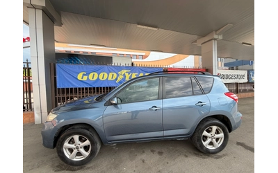 toyota-rav4 - 2