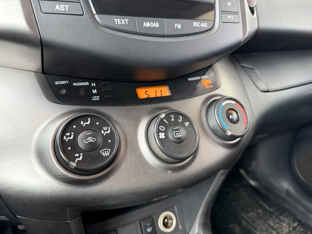 Toyota Rav4 d4d* 150кс* FACE* - автомобили, коли, обяви за нови и употребявани 9