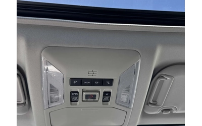Toyota Rav4 Hybrid Limited * FULL * CARFAX - автомобили, коли, обяви за нови и употребявани 10
