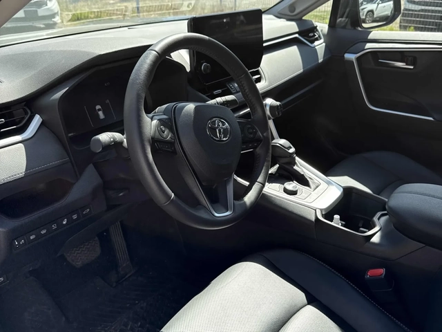 Toyota Rav4 Hybrid Limited * FULL * CARFAX - автомобили, коли, обяви за нови и употребявани 5