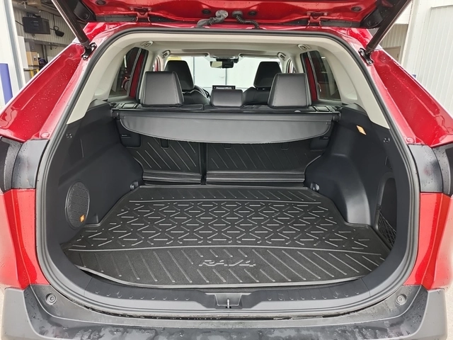 Toyota Rav4 HYBRID LIMITED * * 360 CAMERA * * CARFAX * * - автомобили, коли, обяви за нови и употребявани 11