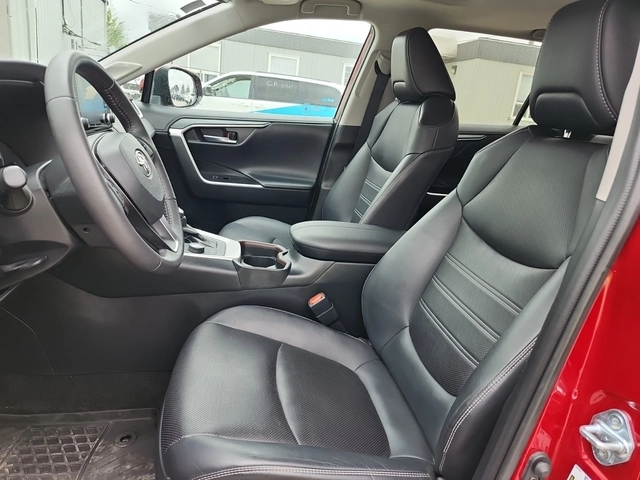 Toyota Rav4 HYBRID LIMITED * * 360 CAMERA * * CARFAX * * - автомобили, коли, обяви за нови и употребявани 4