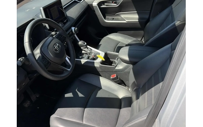Toyota Rav4 XLE AWD * ПАНОРАМА * ПОДГРЕВИ * Keyless * CARFAX - автомобили, коли, обяви за нови и употребявани 6