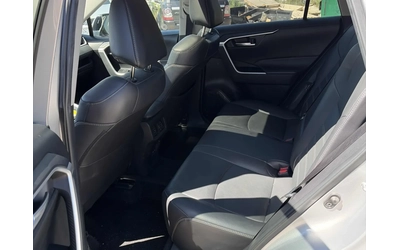 Toyota Rav4 XLE AWD * ПАНОРАМА * ПОДГРЕВИ * Keyless * CARFAX - автомобили, коли, обяви за нови и употребявани 7