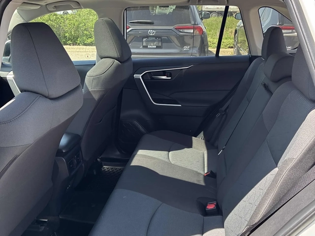 Toyota Rav4 Hybrid XLE * 2 КЛЮЧА * ПАНОРАМА * CARFAX - автомобили, коли, обяви за нови и употребявани 7