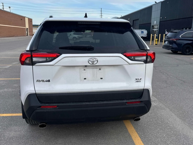Toyota Rav4 XLE * * CARFAX * * АВТО КРЕДИТ * * - автомобили, коли, обяви за нови и употребявани 3