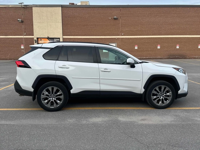 Toyota Rav4 XLE * * CARFAX * * АВТО КРЕДИТ * * - автомобили, коли, обяви за нови и употребявани 4