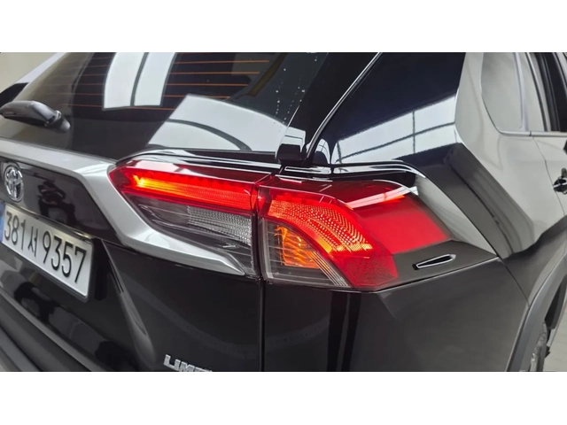 Toyota Rav4 LIMITED AWD/ОБДУХ/DISTRONIC/ПАМЕТИ/LANE ASSIST - автомобили, коли, обяви за нови и употребявани 6