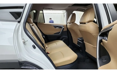 Toyota Rav4 AWD HYBRID | ОБДУХВАНЕ| DISTRONIC | LANE ASSIST - автомобили, коли, обяви за нови и употребявани 16