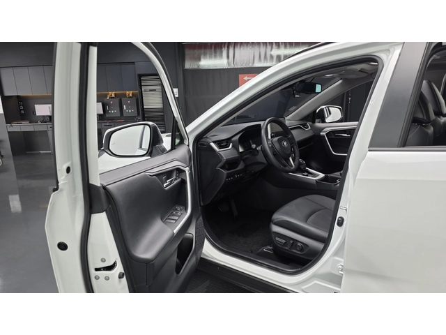 Toyota Rav4 2024* LIMITED* 4X4* ОБДУХ* 2 КЛЮЧА* КРАЙНА ЦЕНА - автомобили, коли, обяви за нови и употребявани 8