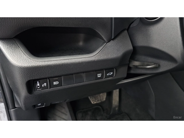 Toyota Rav4 XLE* КАМЕРА* ПОДГРЕВ* KEYLESS - автомобили, коли, обяви за нови и употребявани 16