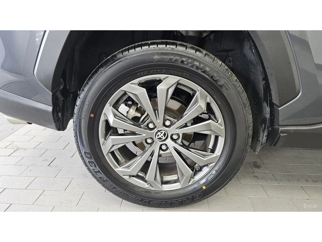 Toyota Rav4 XLE* КАМЕРА* ПОДГРЕВ* KEYLESS - автомобили, коли, обяви за нови и употребявани 4