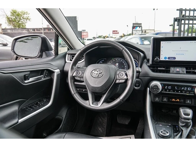 Toyota Rav4 Hybrid XLE AWD - автомобили, коли, обяви за нови и употребявани 8