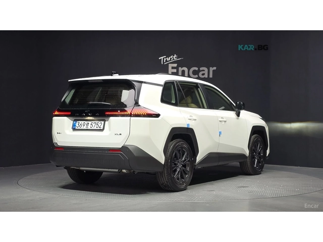 Toyota Rav4 6th GEN/HEV/2WD/2.5 - автомобили, коли, обяви за нови и употребявани 1