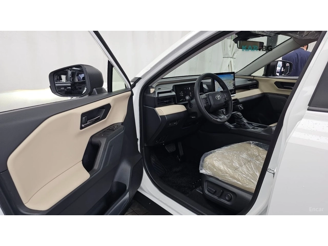Toyota Rav4 6th GEN/HEV/2WD/2.5 - автомобили, коли, обяви за нови и употребявани 8