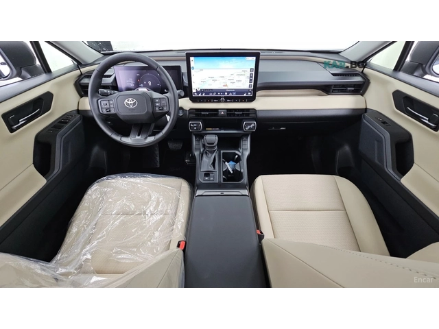 Toyota Rav4 6th GEN/HEV/2WD/2.5 - автомобили, коли, обяви за нови и употребявани 9