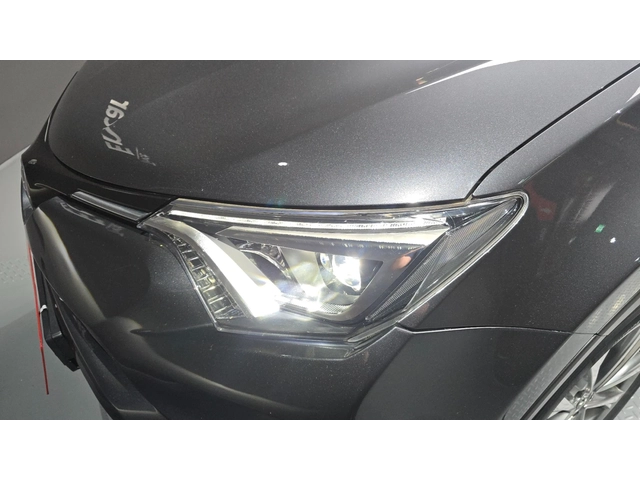 Toyota Rav4 4WD | Hybrid | Keyless | Camera - автомобили, коли, обяви за нови и употребявани 2