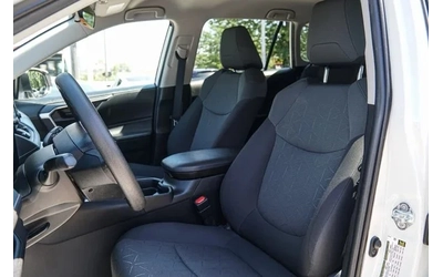 Toyota Rav4 LE AWD | TSS 2.0 | Камера | BSM - автомобили, коли, обяви за нови и употребявани 12