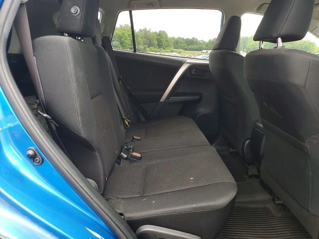 Toyota Rav4 - автомобили, коли, обяви за нови и употребявани 10