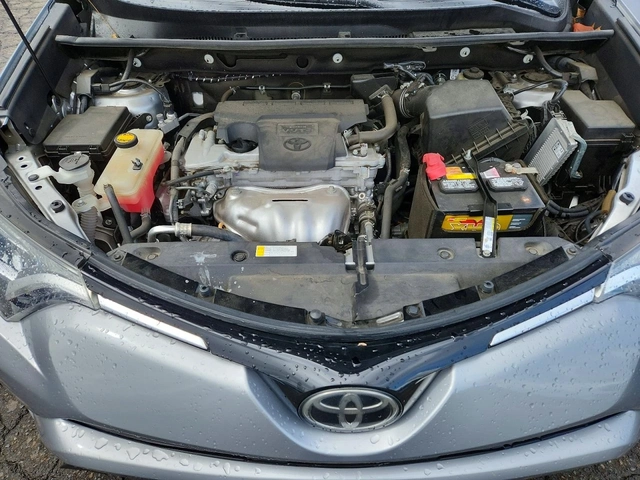 Toyota Rav4 - автомобили, коли, обяви за нови и употребявани 10