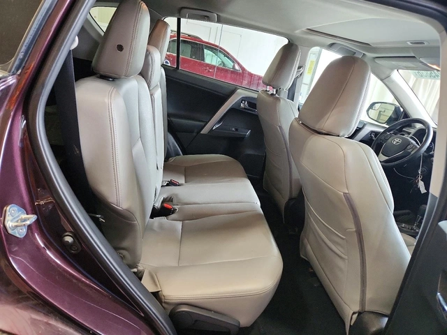 Toyota Rav4 - автомобили, коли, обяви за нови и употребявани 10