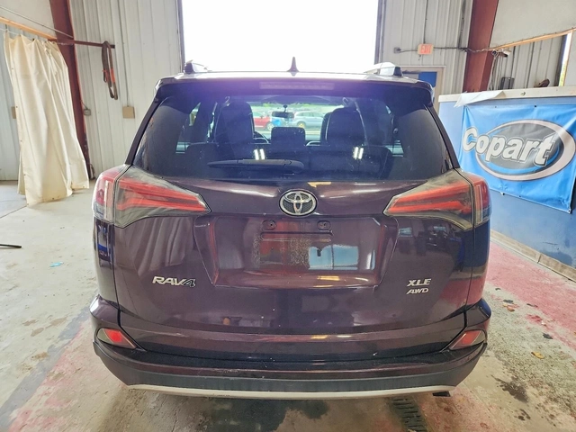 Toyota Rav4 - автомобили, коли, обяви за нови и употребявани 5