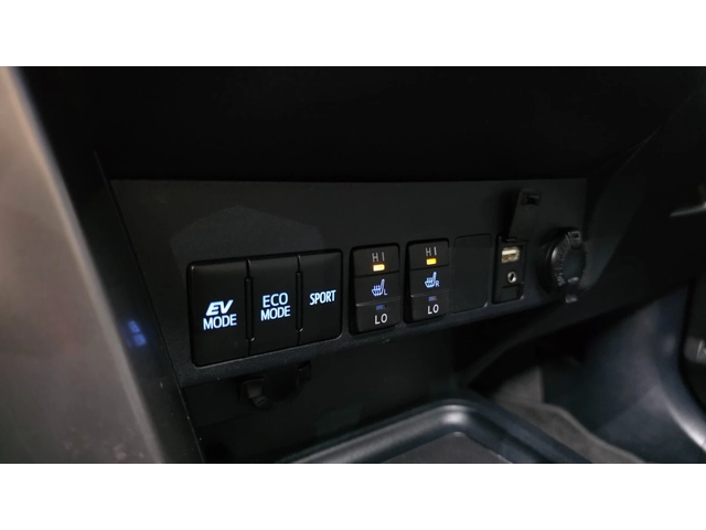 Toyota Rav4 4WD | Hybrid | Keyless | Camera - автомобили, коли, обяви за нови и употребявани 11