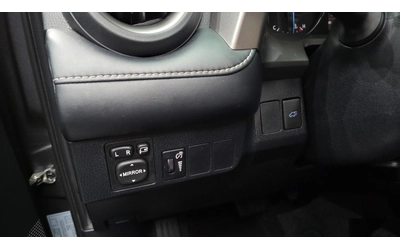 Toyota Rav4 4WD | Hybrid | Keyless | Camera - автомобили, коли, обяви за нови и употребявани 12