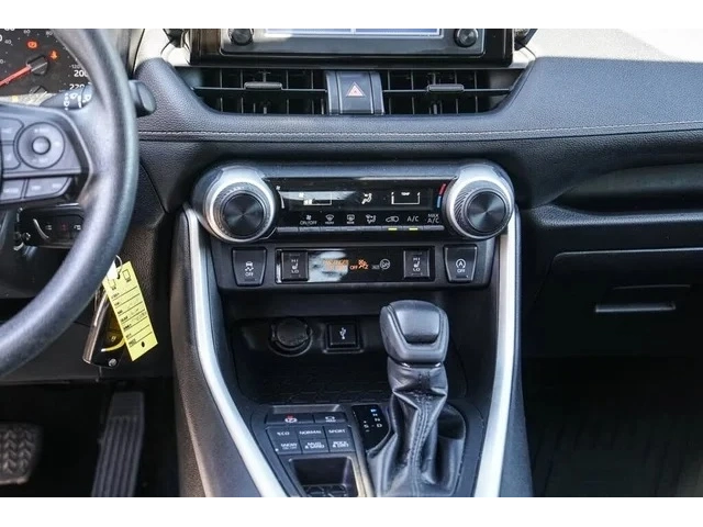 Toyota Rav4 LE AWD | TSS 2.0 | Камера | BSM - автомобили, коли, обяви за нови и употребявани 7